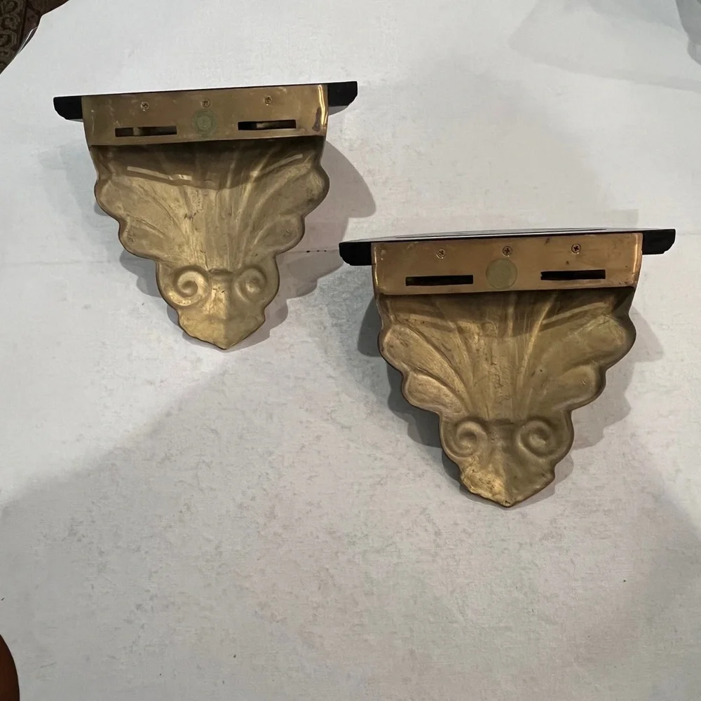 Vintage Ethan Allen brass shell scroll Wall Decor Shelves. Absolutely stunning!